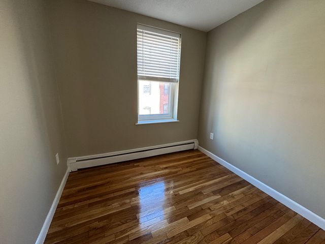 4 Albemarle Ct C, Boston, MA 02115