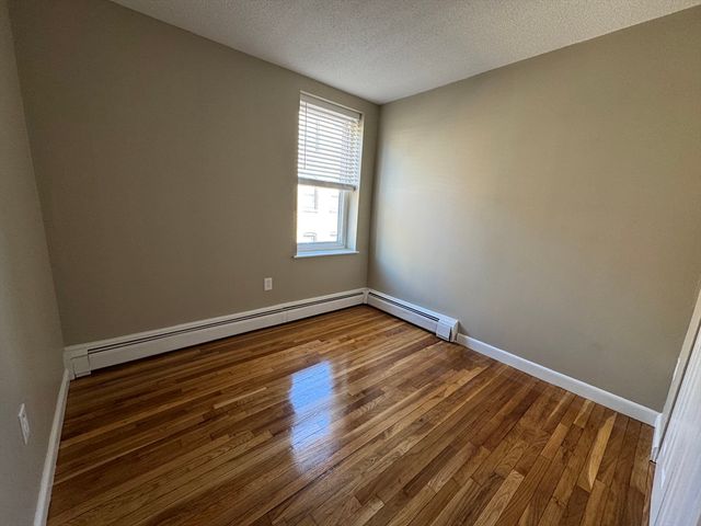 4 Albemarle Ct C, Boston, MA 02115