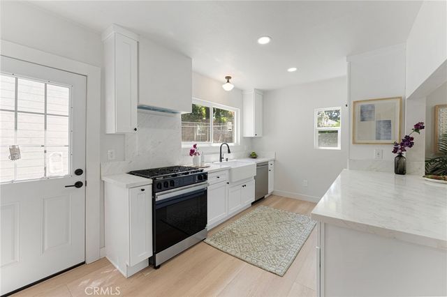 2628 Crestmoore, Los Angeles, CA 90065