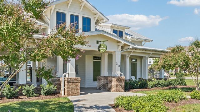 306 Harvest Point Blvd, Spring Hill, TN 37174