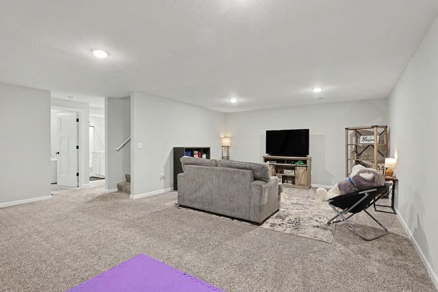 881 N Cloverleaf, Goddard, KS 67052