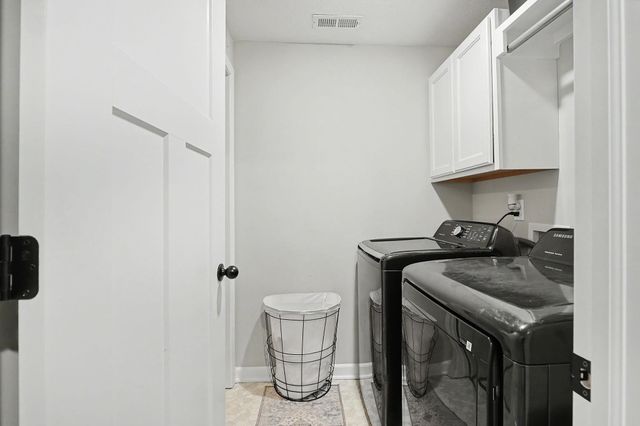 881 N Cloverleaf, Goddard, KS 67052