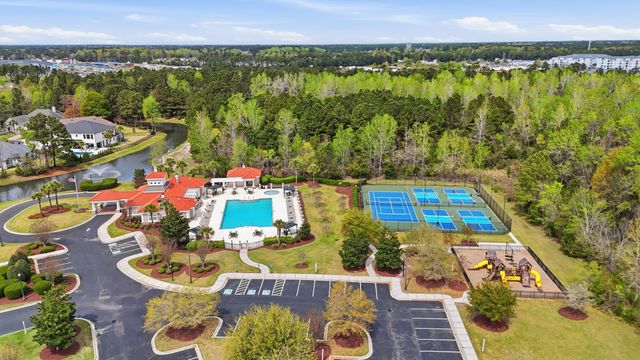 635 Edge Creek Dr., Myrtle Beach, SC 29579