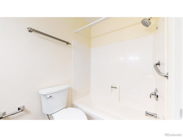 407 E Corona Avenue, Wiggins, CO 80654