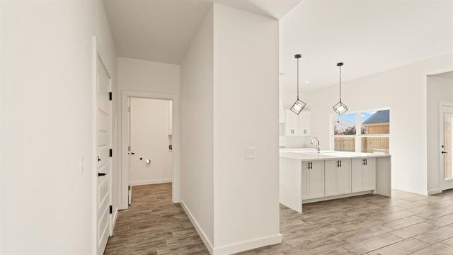 12800 NW 6th Street, Yukon, OK 73099