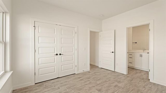 12800 NW 6th Street, Yukon, OK 73099