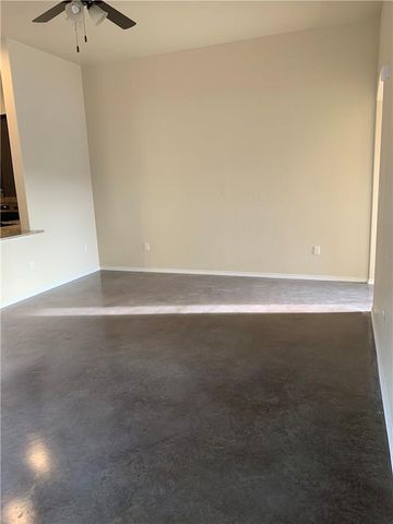 379 JOANNE LOOP B, Buda, TX 78610