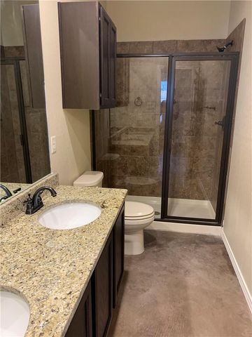 379 JOANNE LOOP B, Buda, TX 78610