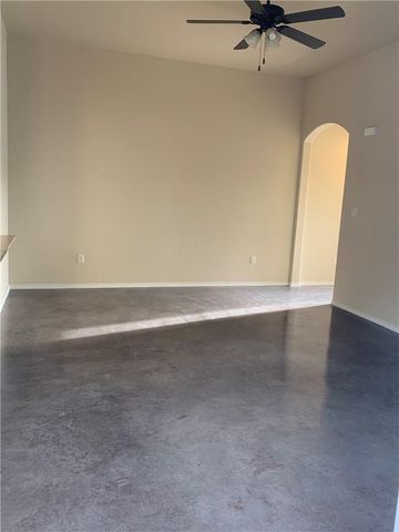 379 JOANNE LOOP B, Buda, TX 78610