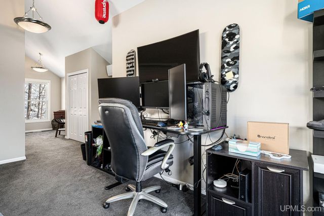 233 N Lakeshore Boulevard, Marquette, MI 49855