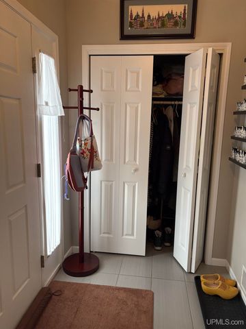 233 N Lakeshore Boulevard, Marquette, MI 49855