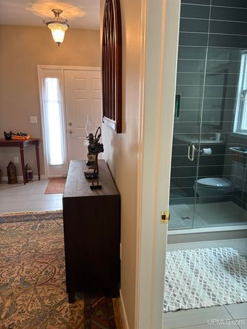 233 N Lakeshore Boulevard, Marquette, MI 49855