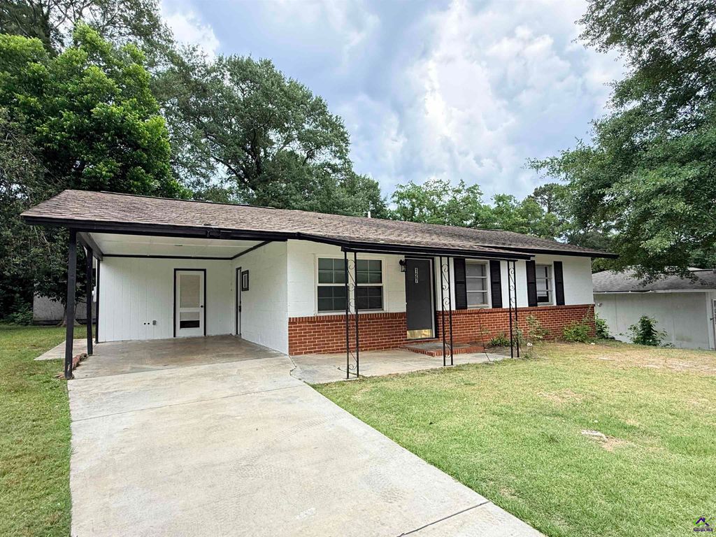 127 Kirkwood Circle, Warner Robins, GA 31088