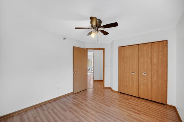 10111 Sutton Drive 1, Urbandale, IA 50322