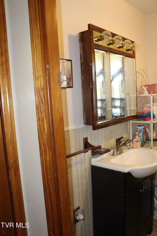 151 Hospital Drive, Pennington Gap, VA 24277