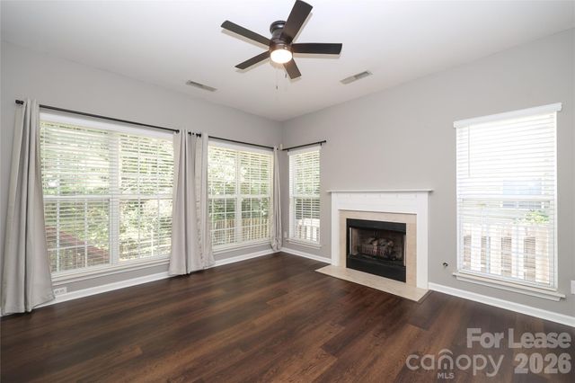 8306 Hornwood Court, Charlotte, NC 28215