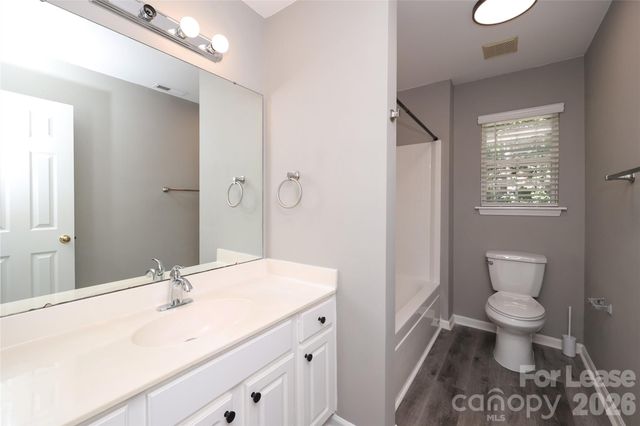 8306 Hornwood Court, Charlotte, NC 28215