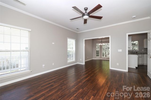 8306 Hornwood Court, Charlotte, NC 28215