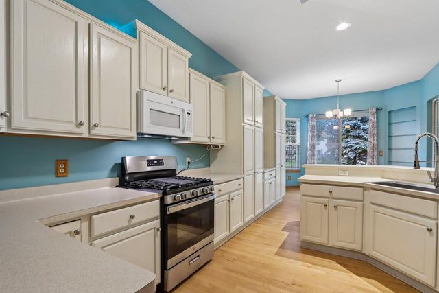 2509 Michele LANE, East Troy, WI 53120
