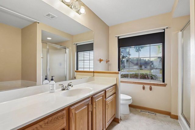 2509 Michele LANE, East Troy, WI 53120