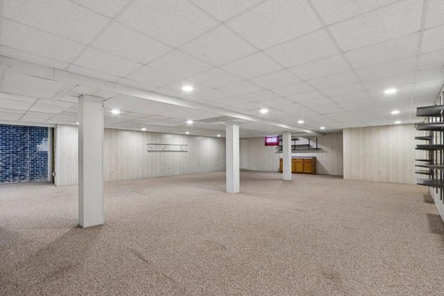 2509 Michele LANE, East Troy, WI 53120
