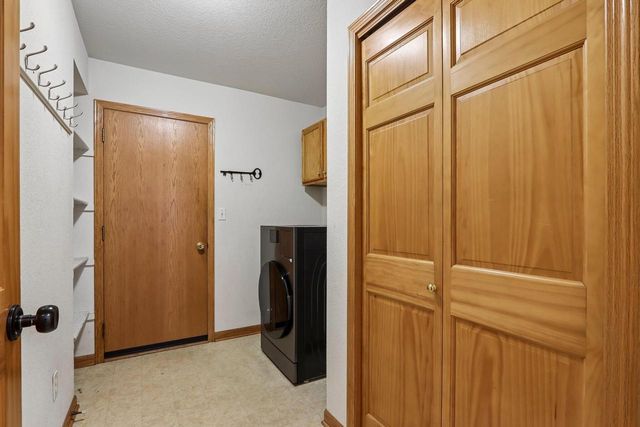 2509 Michele LANE, East Troy, WI 53120
