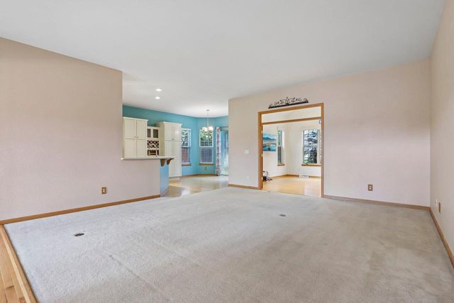 2509 Michele LANE, East Troy, WI 53120