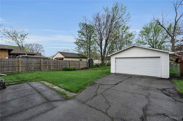 102 Hemenway Road, Cheektowaga, NY 14225