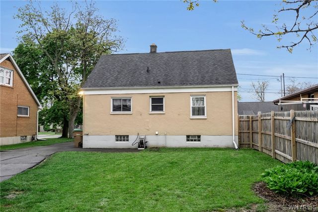 102 Hemenway Road, Cheektowaga, NY 14225