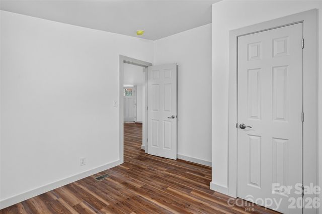 74 TJ Trail, Hendersonville, NC 28792