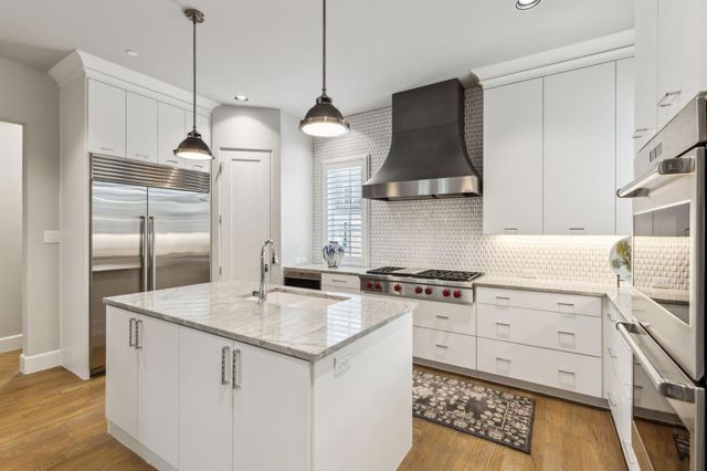 9 Catalonia Drive, Westlake, TX 76262