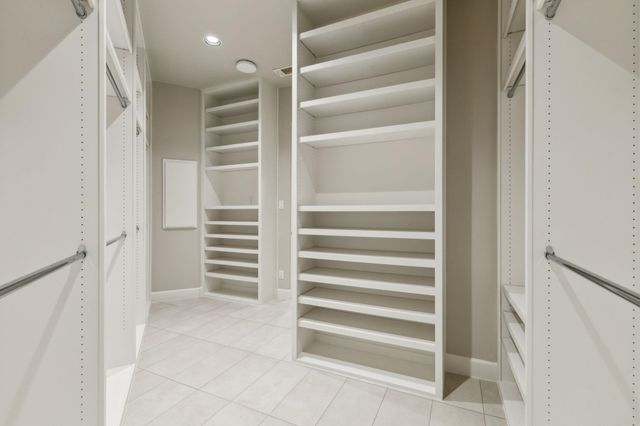 9 Catalonia Drive, Westlake, TX 76262