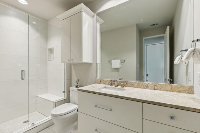 9 Catalonia Drive, Westlake, TX 76262