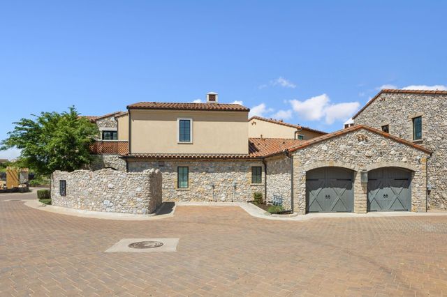 9 Catalonia Drive, Westlake, TX 76262