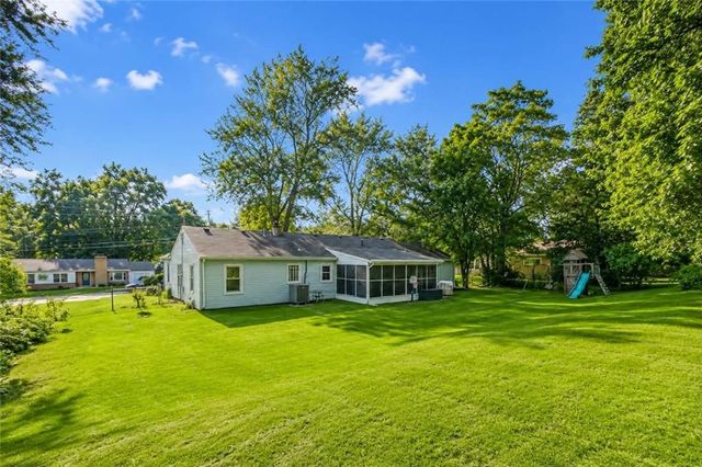 5109 Sterling Avenue, Raytown, MO 64133
