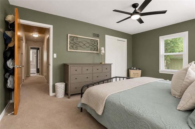 5109 Sterling Avenue, Raytown, MO 64133