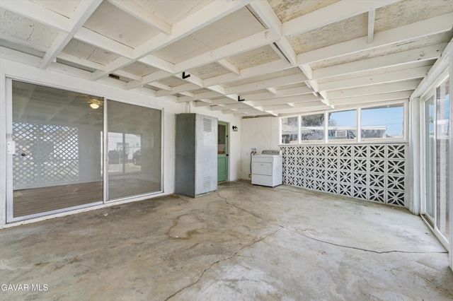 38738 E 36th Street, Palmdale, CA 93550