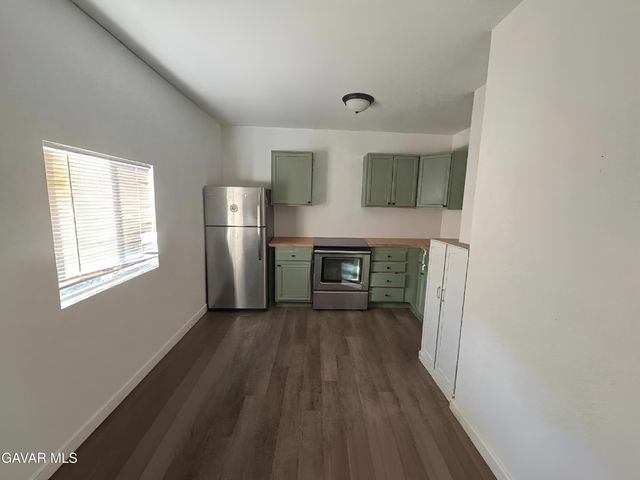 38738 E 36th Street, Palmdale, CA 93550
