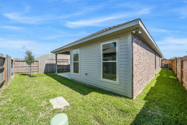 10950 Tawny Ridge Drive, Beasley, TX 77417