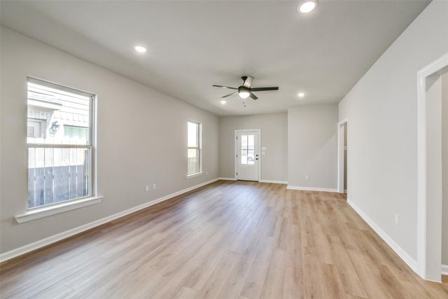 10950 Tawny Ridge Drive, Beasley, TX 77417
