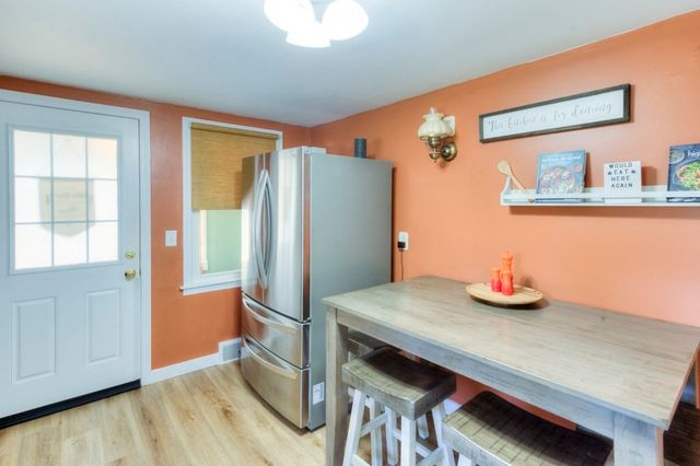 443 Burncoat St, Worcester, MA 01606