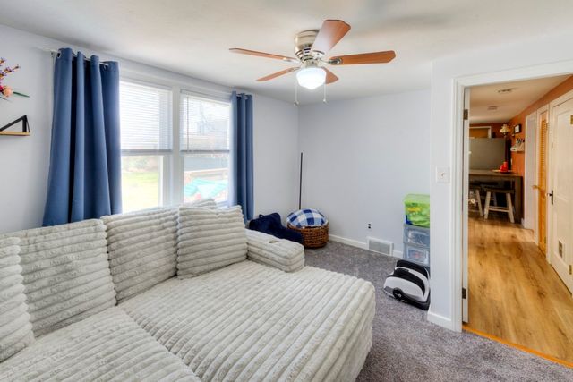 443 Burncoat St, Worcester, MA 01606