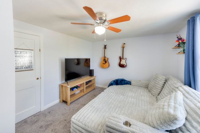 443 Burncoat St, Worcester, MA 01606