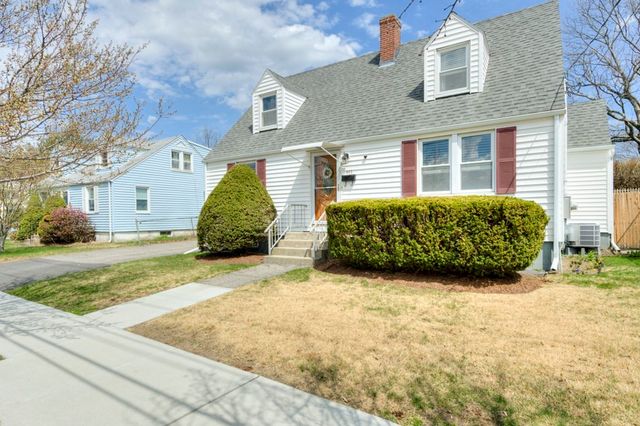 443 Burncoat St, Worcester, MA 01606
