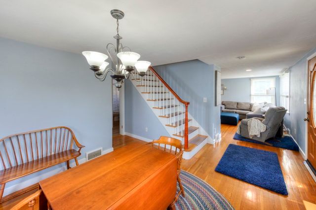 443 Burncoat St, Worcester, MA 01606