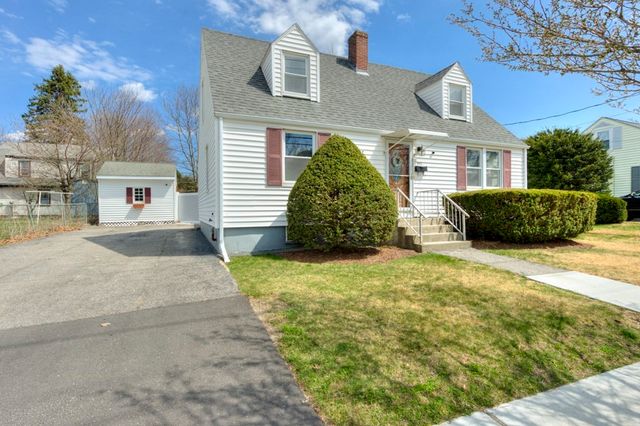 443 Burncoat St, Worcester, MA 01606