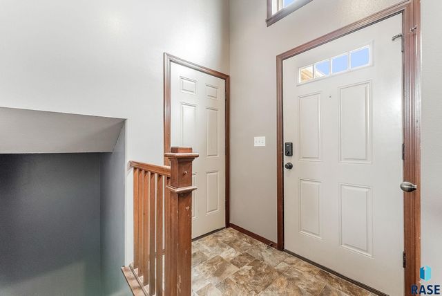 925 E Steep St, Tea, SD 57064