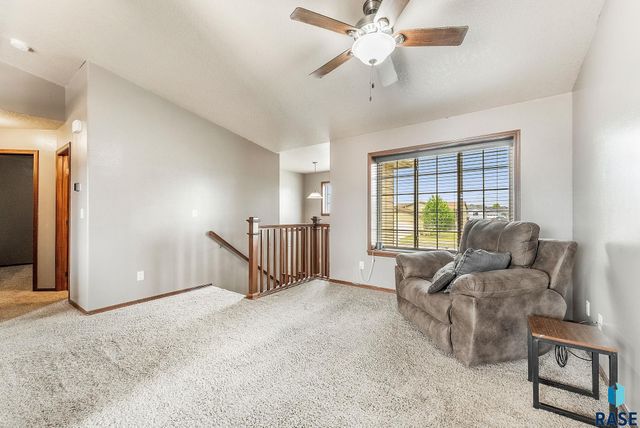925 E Steep St, Tea, SD 57064
