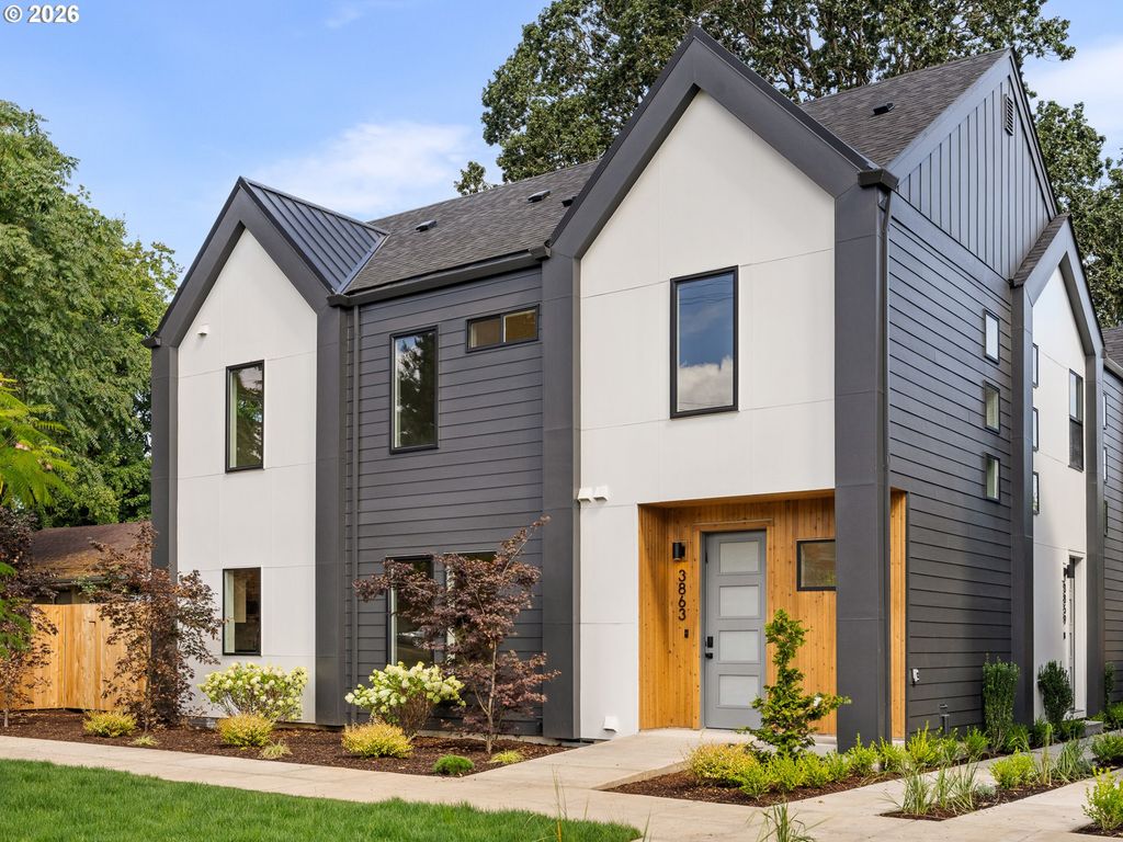 3855 N Willis Blvd 6, Portland, OR 97217