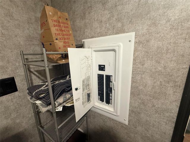 4005 N Whitetail Circle, Guthrie, OK 73044